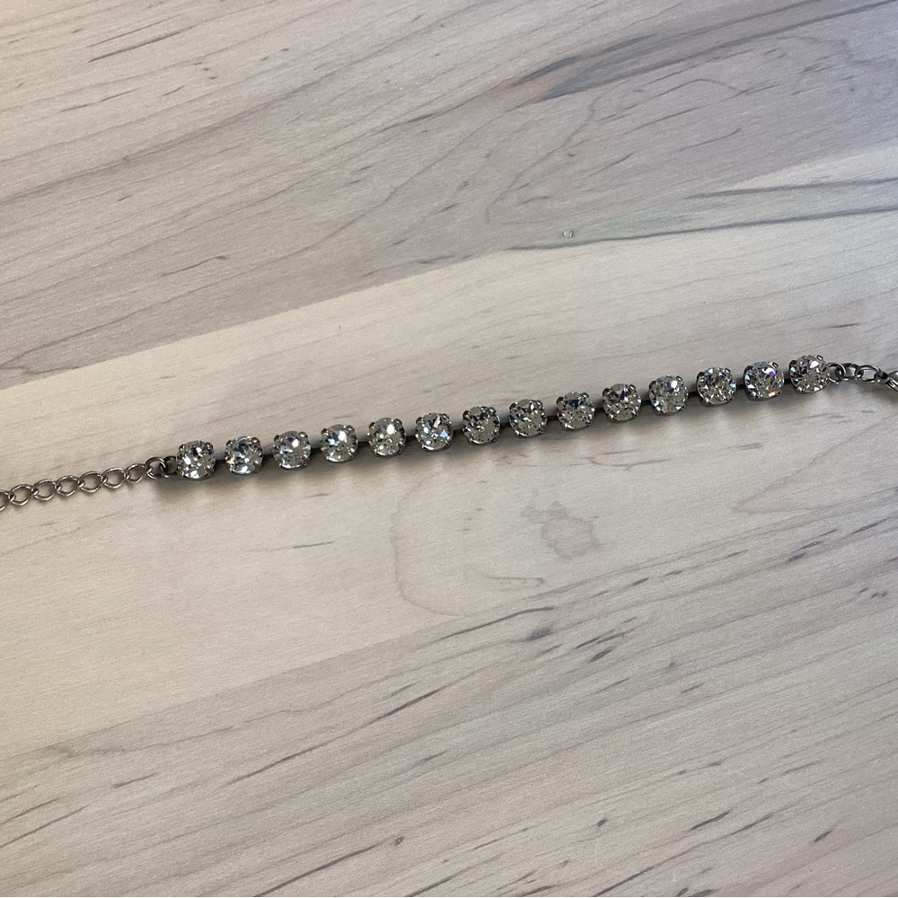 Rhinestone bracelet in EUC